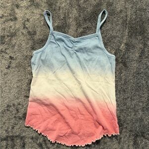Girl’s tank top medium